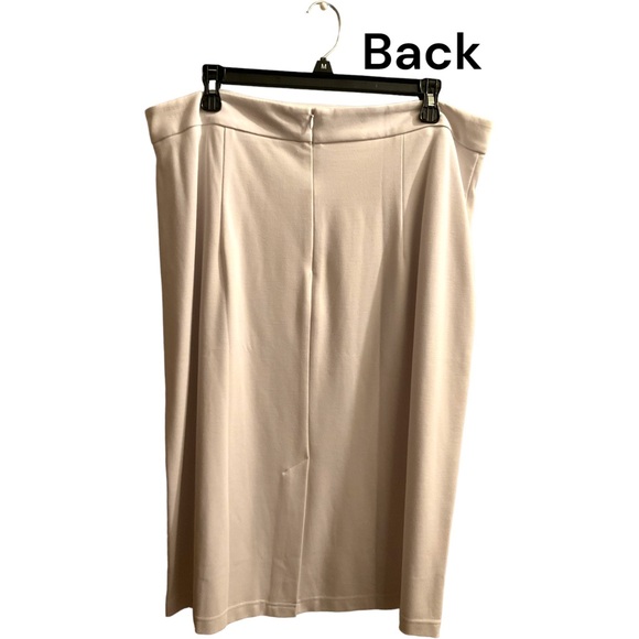 Suit- Mary Crafts 2-Piece Skirt Suit (NWT) 18 - Picture 5 of 9